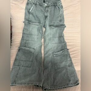 H&M Gray Wide Leg Cargo Pants
